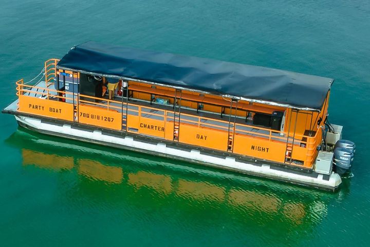 a small boat in a body of water